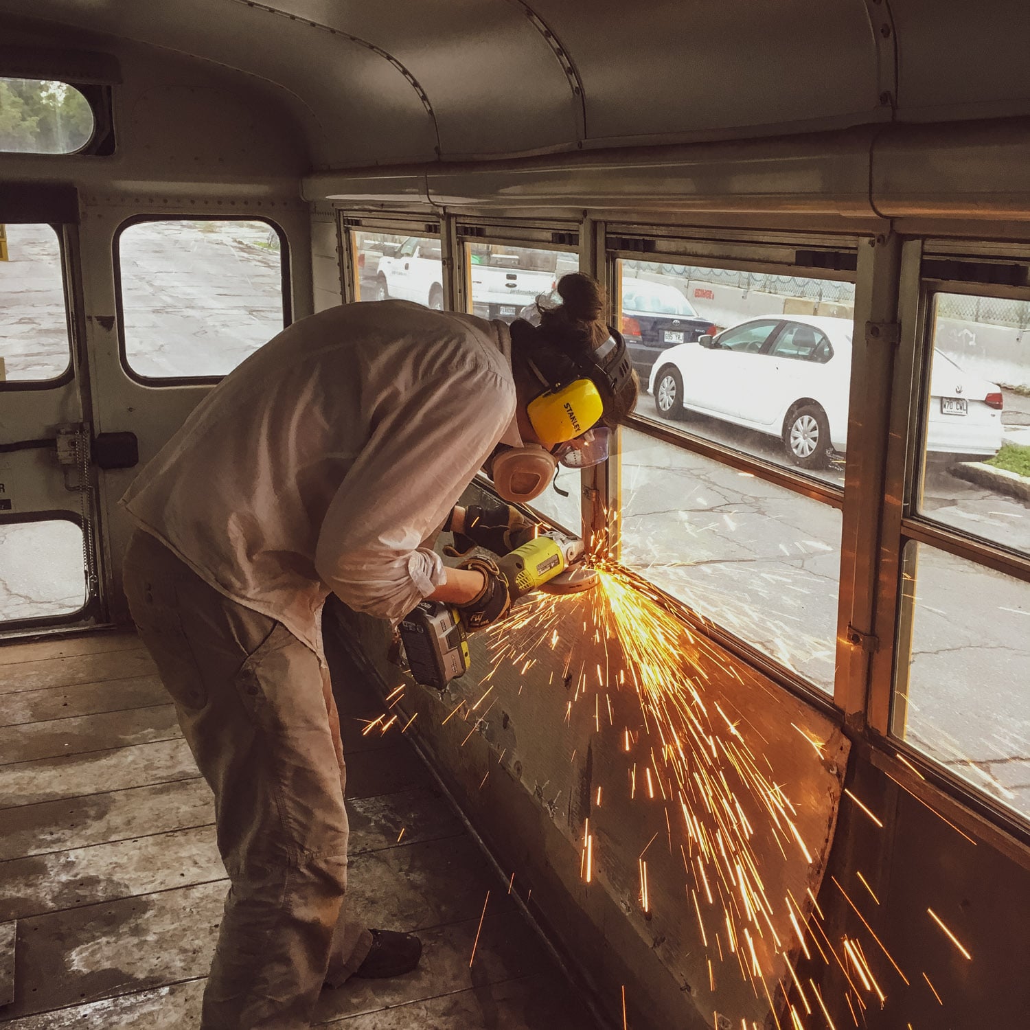 Notre matériel de protection pendant les travaux du bus