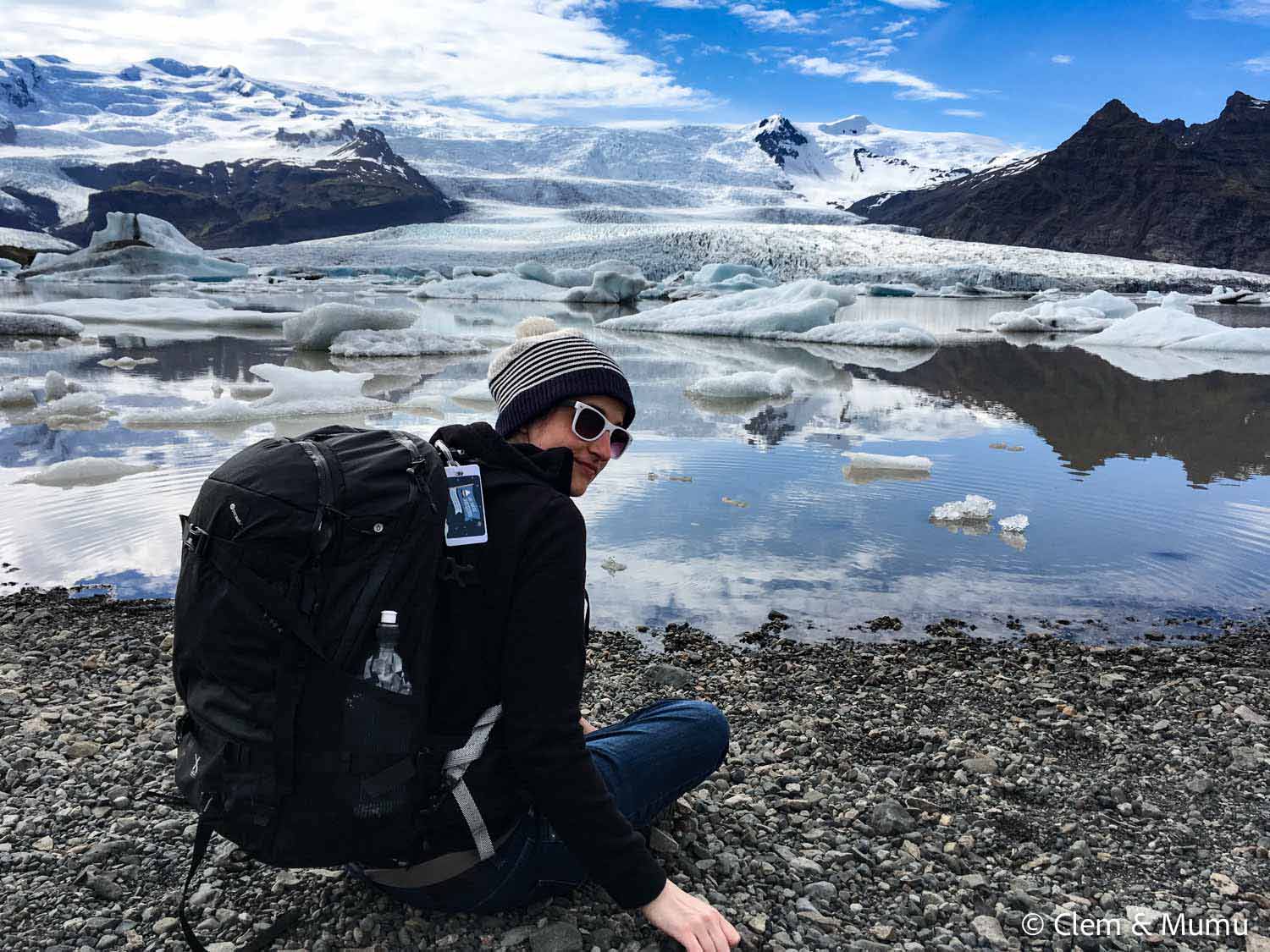 Clem face aux glaciers d'Islande